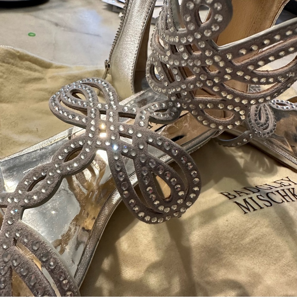 Badgley Mischka Womens Tempe Platino Sandals in Silver Platinum Size 7.5 - Picture 15 of 15